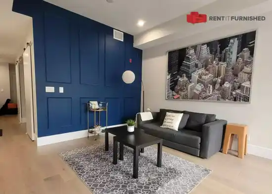 1591 BOWSER AVENUE, Vancouver BC V7P 2Y4