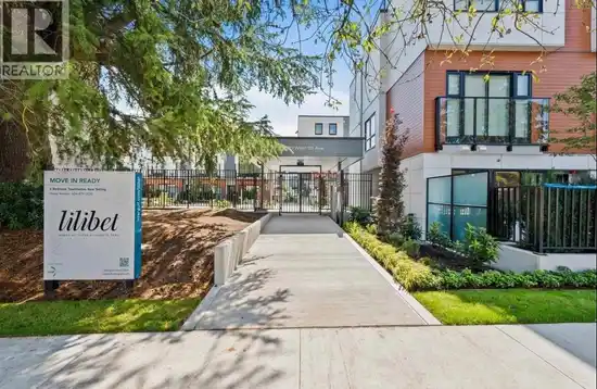 34 530 W 28TH AVENUE, Vancouver BC V5Z 2H1