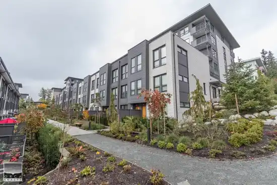 2 9278 SLOPES MEWS, Burnaby BC V5A 0G1