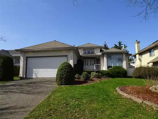 8537 166 STREET, Surrey BC V4N 3H1
