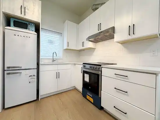 43xx SHACKLETON GATE, Richmond BC V7C 5G8