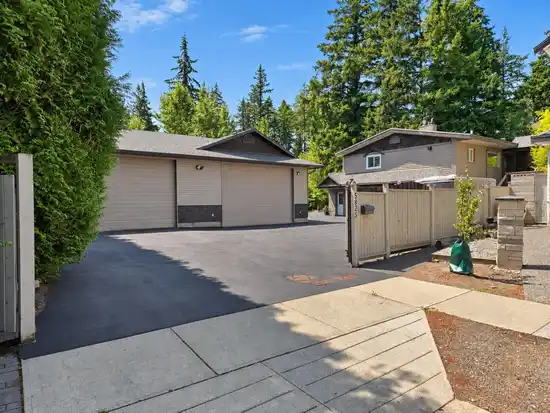 5825 135 STREET, Surrey BC V3X 1L2