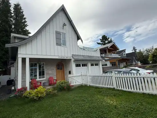 1436 129B STREET, Surrey BC V4A 3Z5