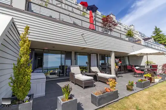 11 2246 FOLKSTONE WAY, West Vancouver BC V7S 2Y7