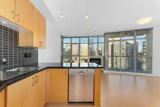 1205 1050 SMITHE STREET, Vancouver BC V6E 4T4