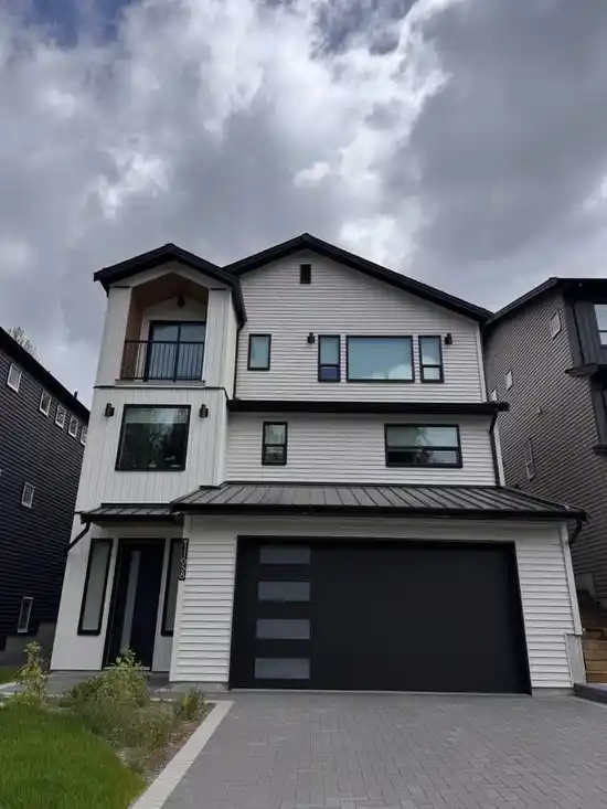 Suite 11058 LOCKWOOD ST, Maple Ridge BC V2W 0L5