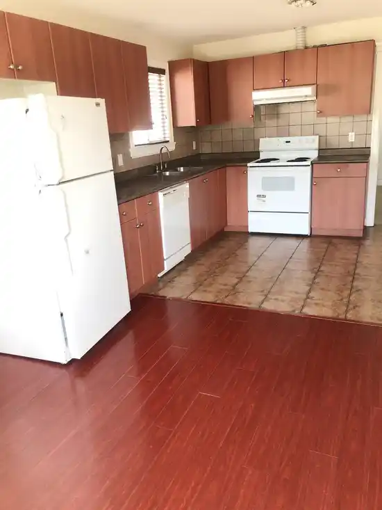 6000 MARINE DRIVE, Burnaby BC V3N 2X9