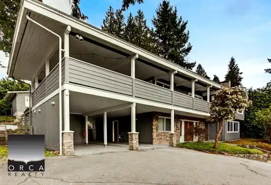 981 KINSAC STREET, Coquitlam BC V3J 4T8