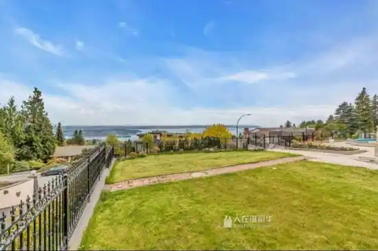 Secondary Suite 1327 CHARTWELL DRIVE, West Vancouver BC V7S 2R4