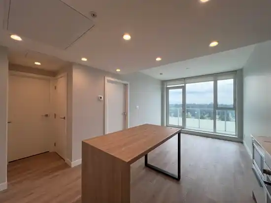 4502 567 EMERSON STREET, Coquitlam BC V3J 0M8