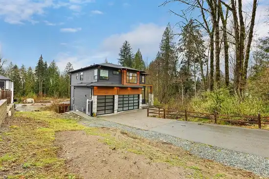 23680 132 AVENUE, Maple Ridge BC V4R 2S5