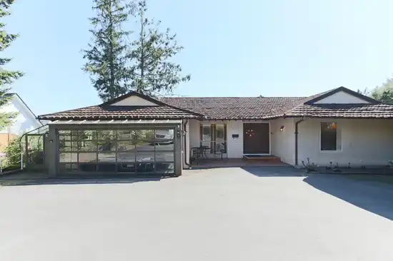 4591 WOODGREEN DRIVE, West Vancouver BC V7S 2V3