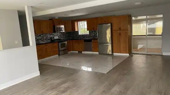 UPPER 46766 FIRST AVENUE, Chilliwack BC V5P 1X7