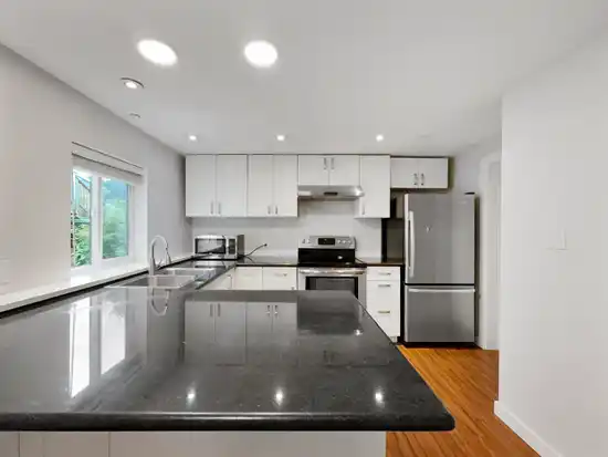 3440 W 26TH AVENUE, Vancouver BC V6S 1N5