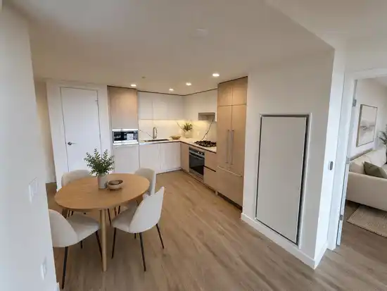 3404 2135 SPRINGER AVE, Burnaby BC V5B 0C1