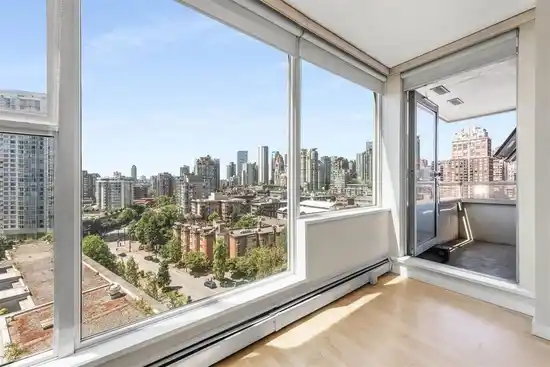 190X 1008 CAMBIE STREET, Vancouver BC V6B 6J7