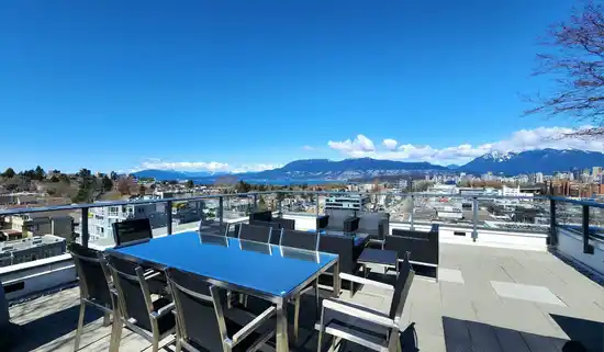 105 1777 W 7TH AVENUE, Vancouver BC V6J 0E5