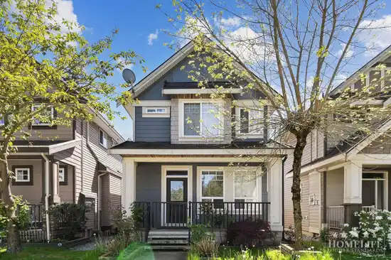 Basement 12970 60 AVENUE, Surrey BC V3X 2L5