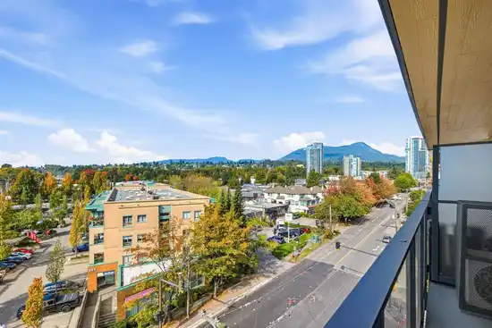 620 1529 OXFORD, North Vancouver BC V7J 0G2