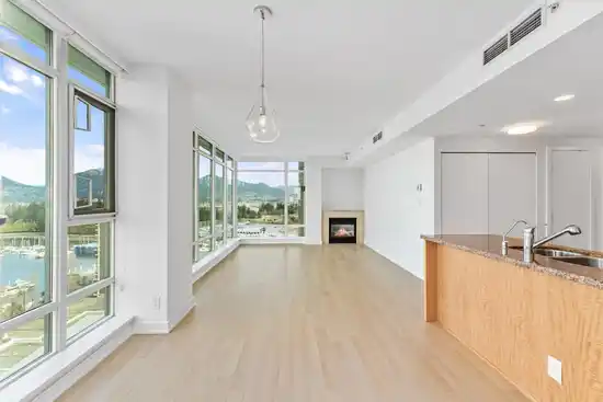 2104 1616 BAYSHORE DRIVE, Vancouver BC V6G 3L1