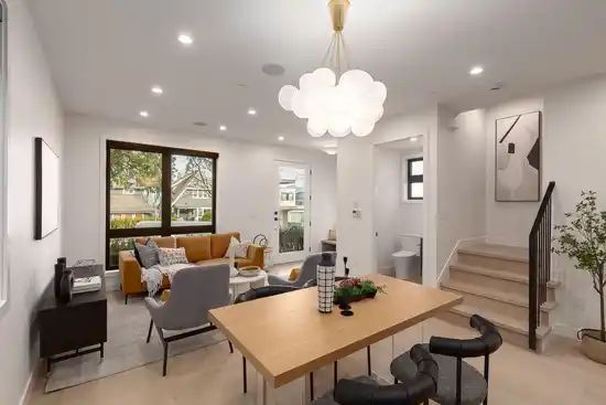1 3858 W 13TH AVENUE, Vancouver BC V6R 2S8