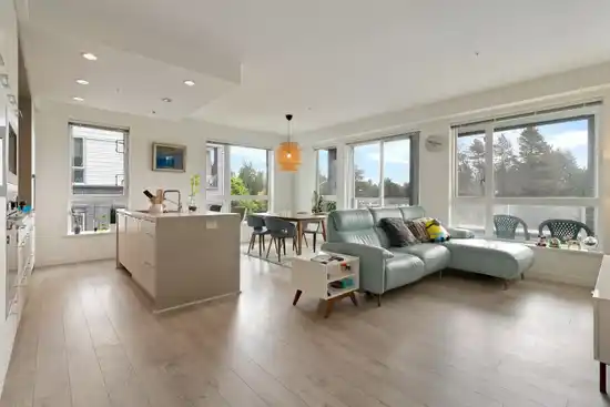 310 6677 CAMBIE STREET, Vancouver BC V6P 3H1