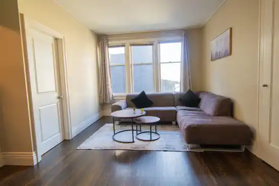 9 935 JERVIS STREET, Vancouver BC V6E 2B5