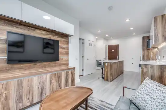 309 1168 PENDRELL STREET, Vancouver BC V6E 1L4