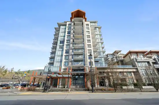 1208 27TH STREET, North Vancouver BC V7L 1X2