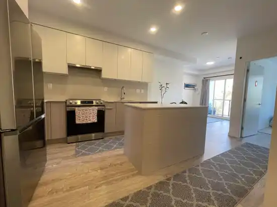 529 13968 LAUREL DRIVE, Surrey BC V3T 1A8